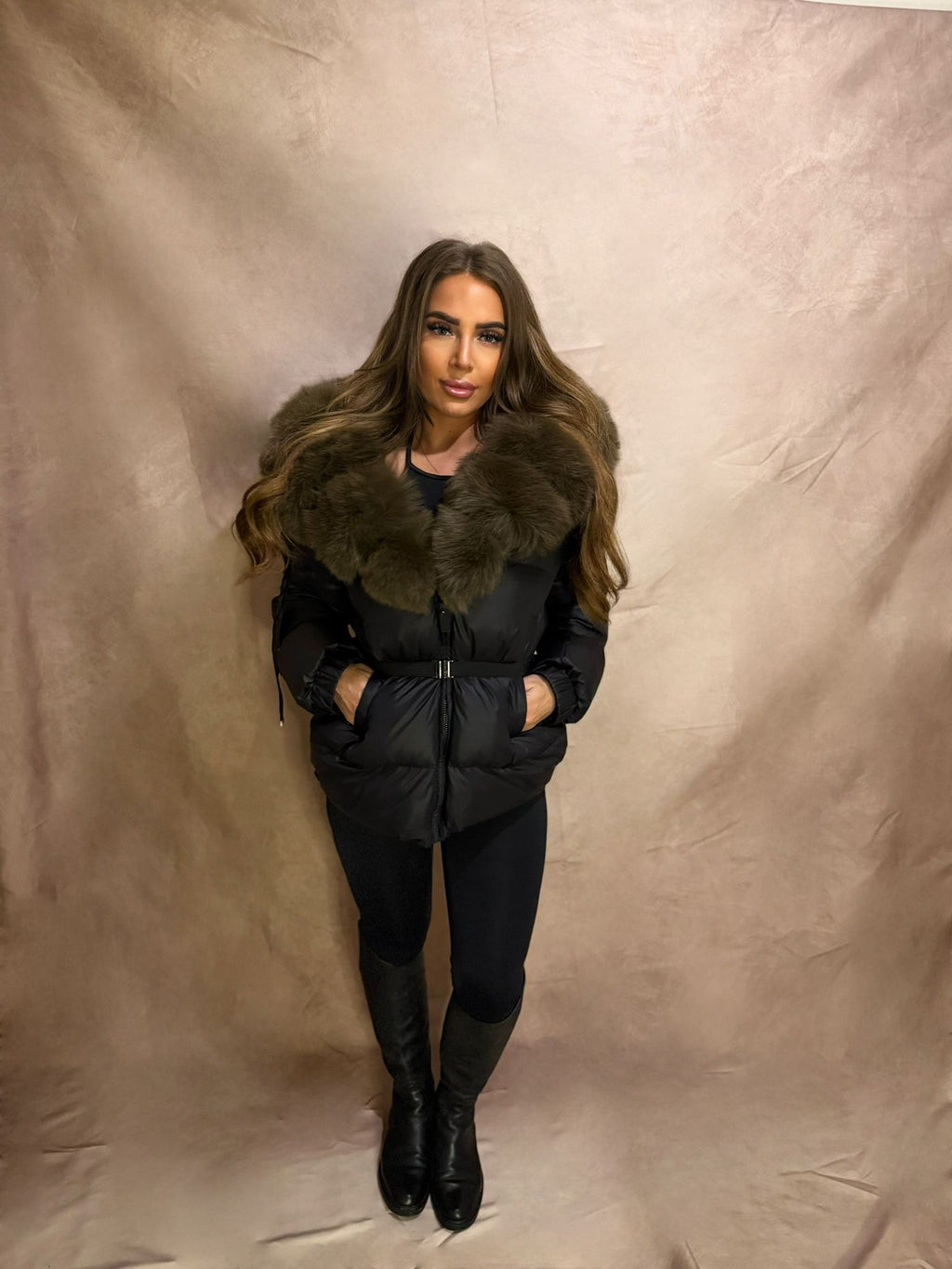 Sorelle Noir London - Eclipse Short Puffer