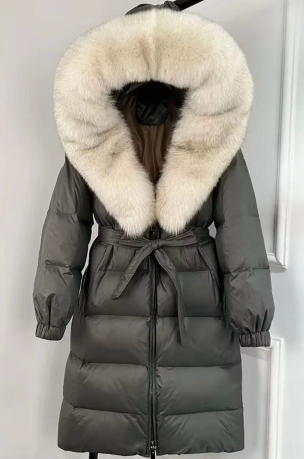 Sorelle Noir London Collection – The Ultimate Winter Luxury